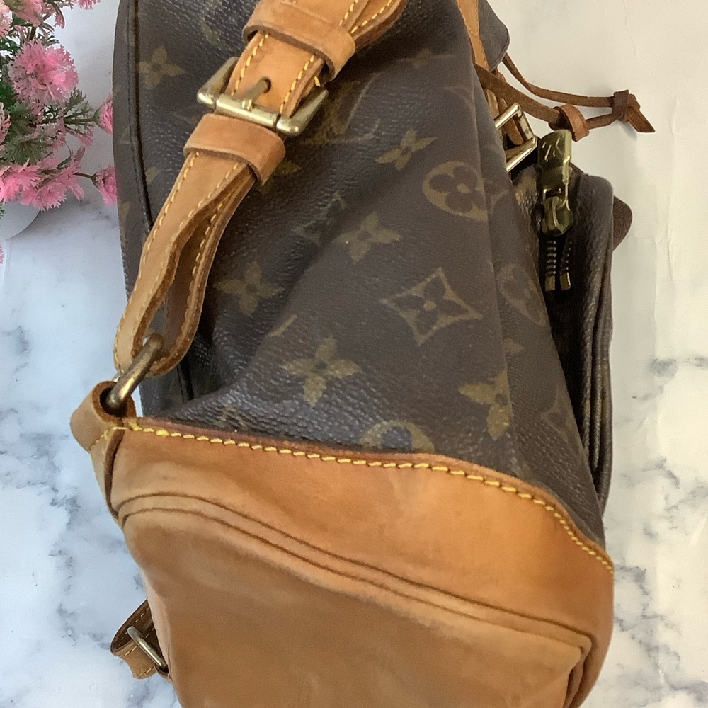 GUC Louis Vuitton Montsouris GM Backpack - Picture 8 of 15